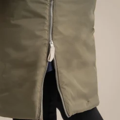 Women's Neev Waterproof Jacket | Wild Olive